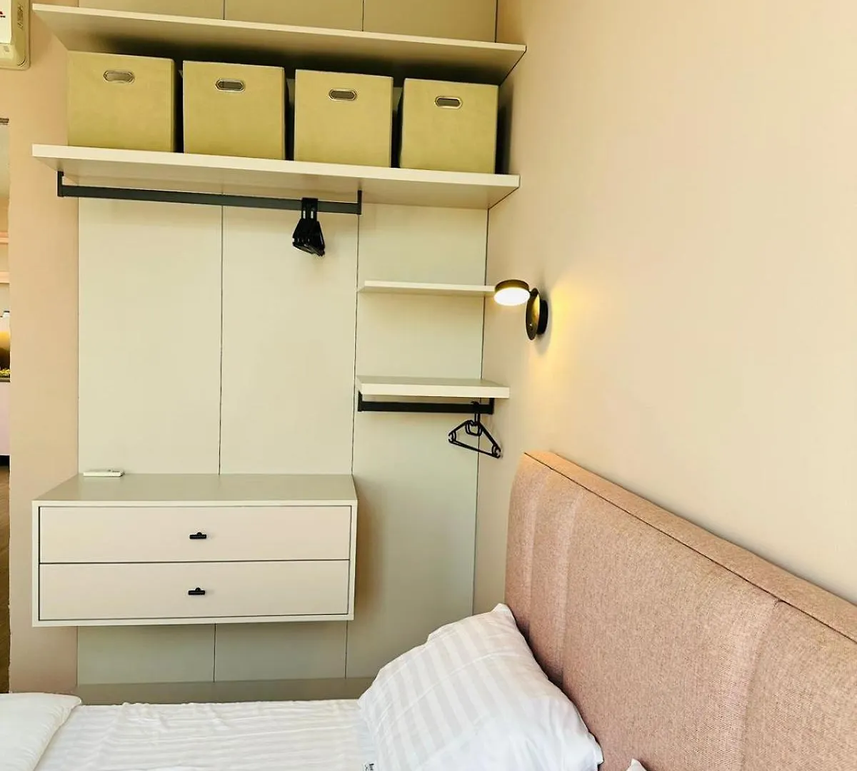 Lovely Apartments Near The City Center 地拉那